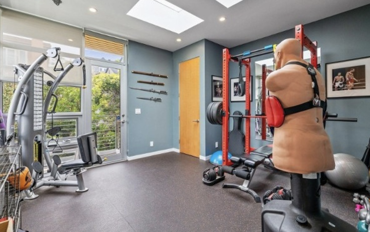 dfc55ae9c924d9d01d443299b647456e.png daniel_wu_gym.png